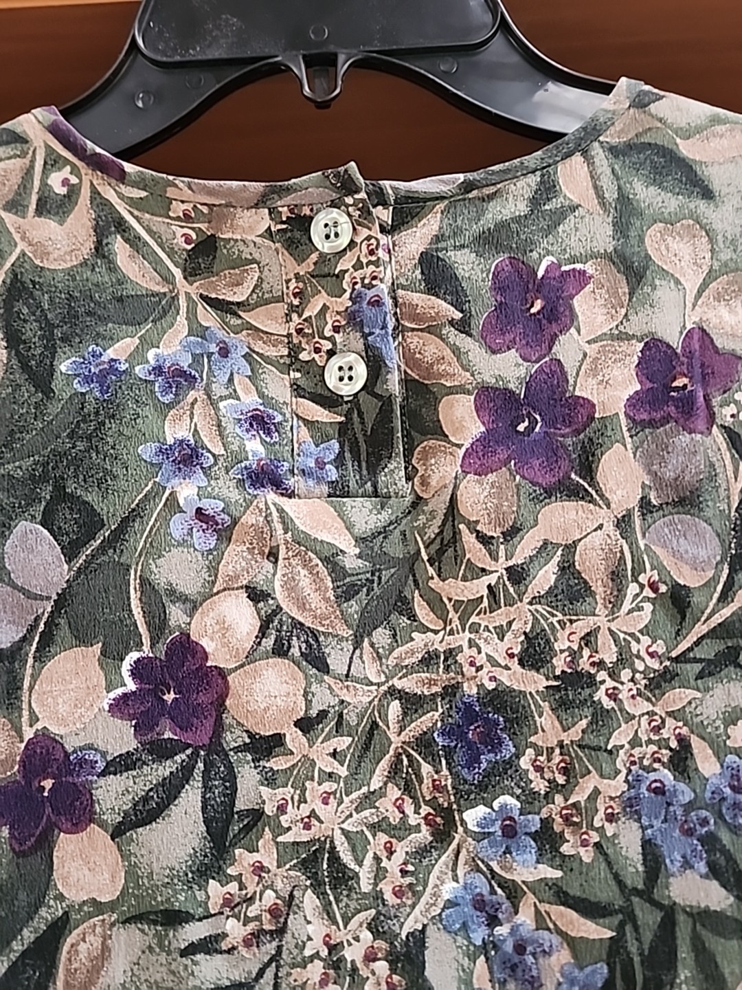 Quo Silk Petite XL Womens Shirt Sleeve Floral Shirt