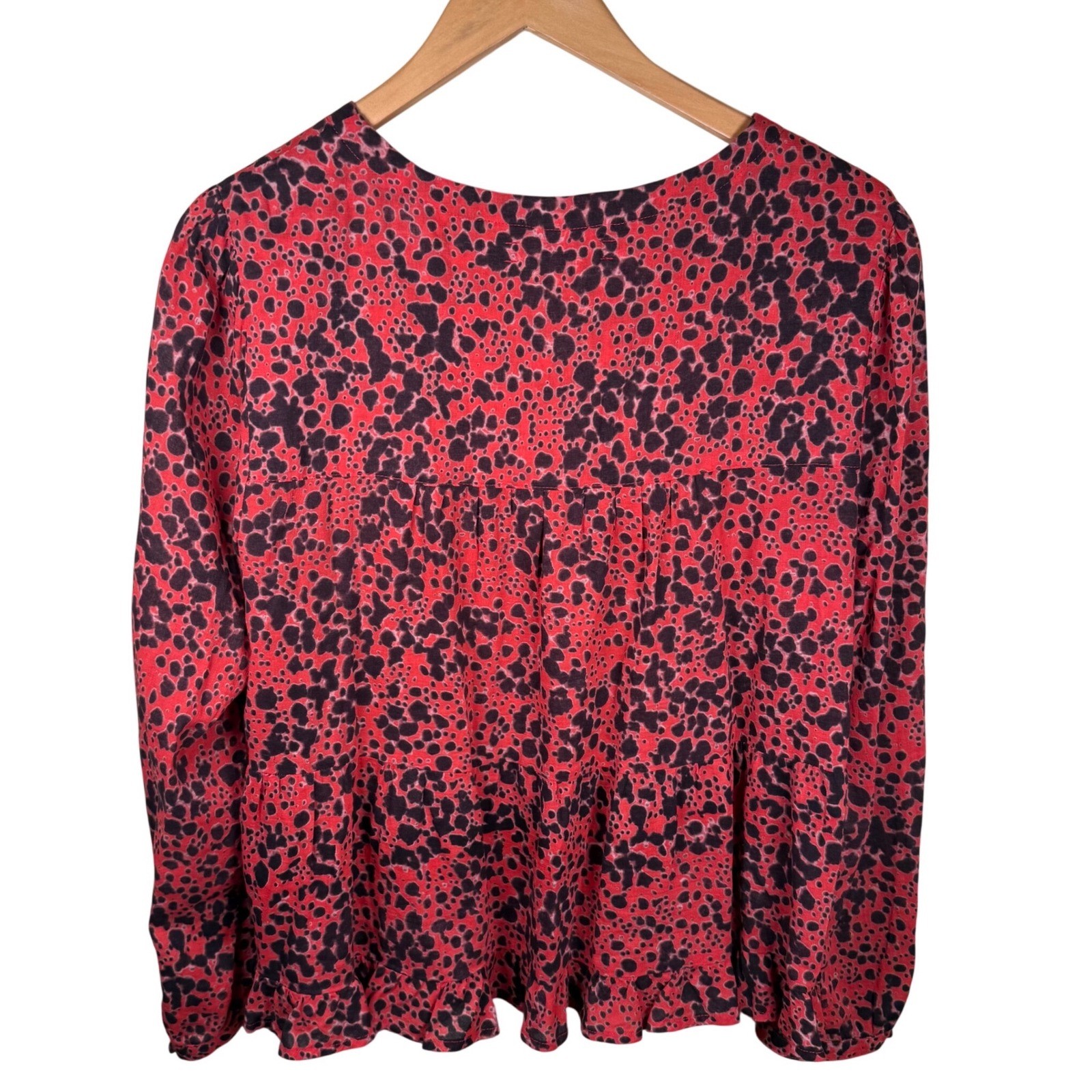 Xirena Scarlet Blouse Women Size M Red Black Animal Print Cotton Ruffle Office