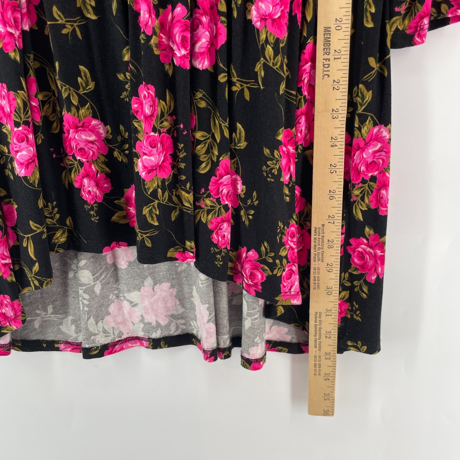 Torrid Tunic Top Size *0 Super Soft Black Roses Floral Whimsigoth Witchy Dark