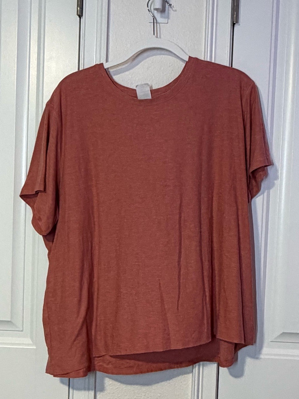 Athletic Works Burnt Orange Short-Sleeve Women’s Tee