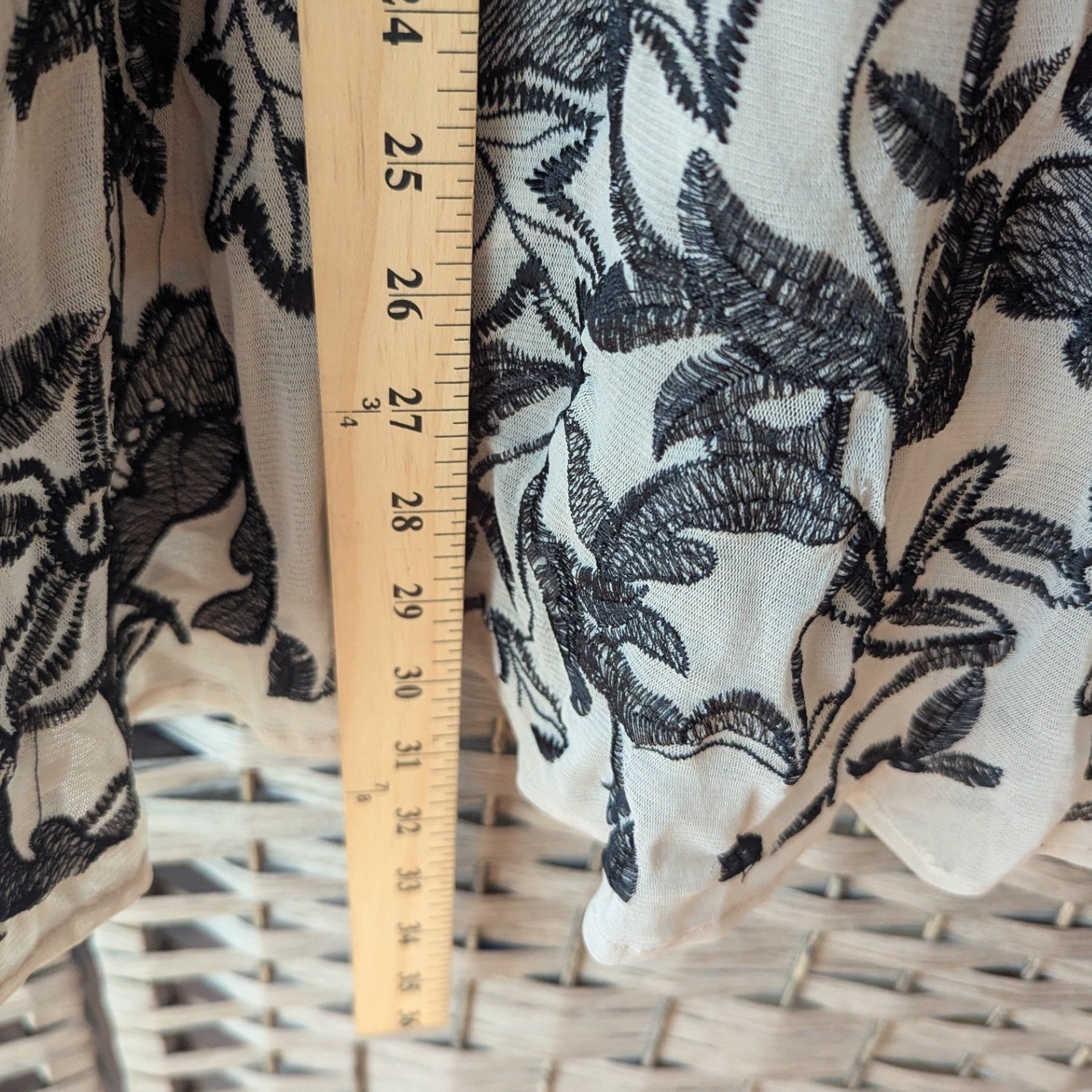 Layered Mesh Blouse Cream Black Floral Embroidered Sleeveless Top Sz L Romantic