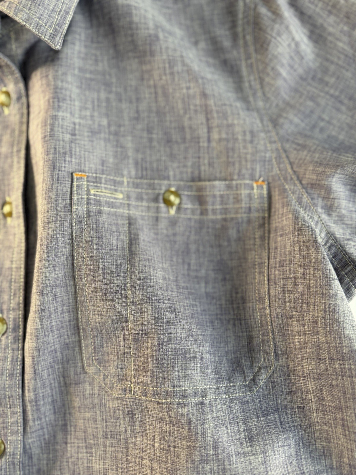 Orvis Women’s Tech Chambray Long-Sleeve Work Shirt. Size Large. Active ,Work