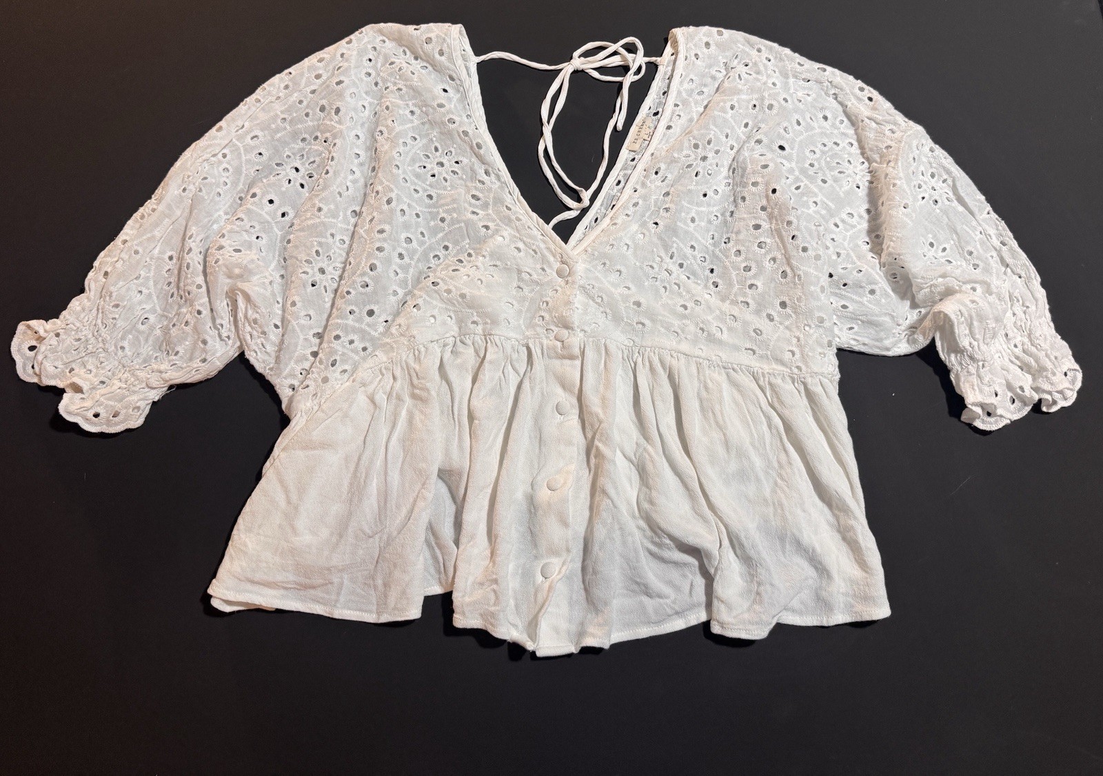 En Crème White Eyelet Lace Peplum Blouse Boho Tie Back Crop Top Large Pretty
