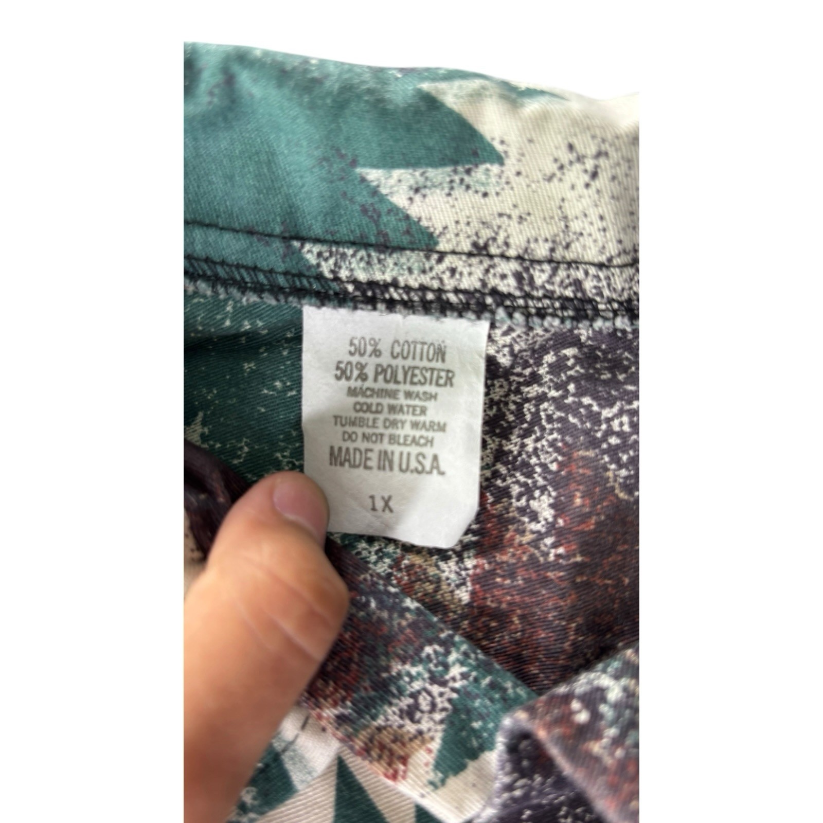 Women’s 1X Southwestern Geometric Button Front Shirt Made in USA