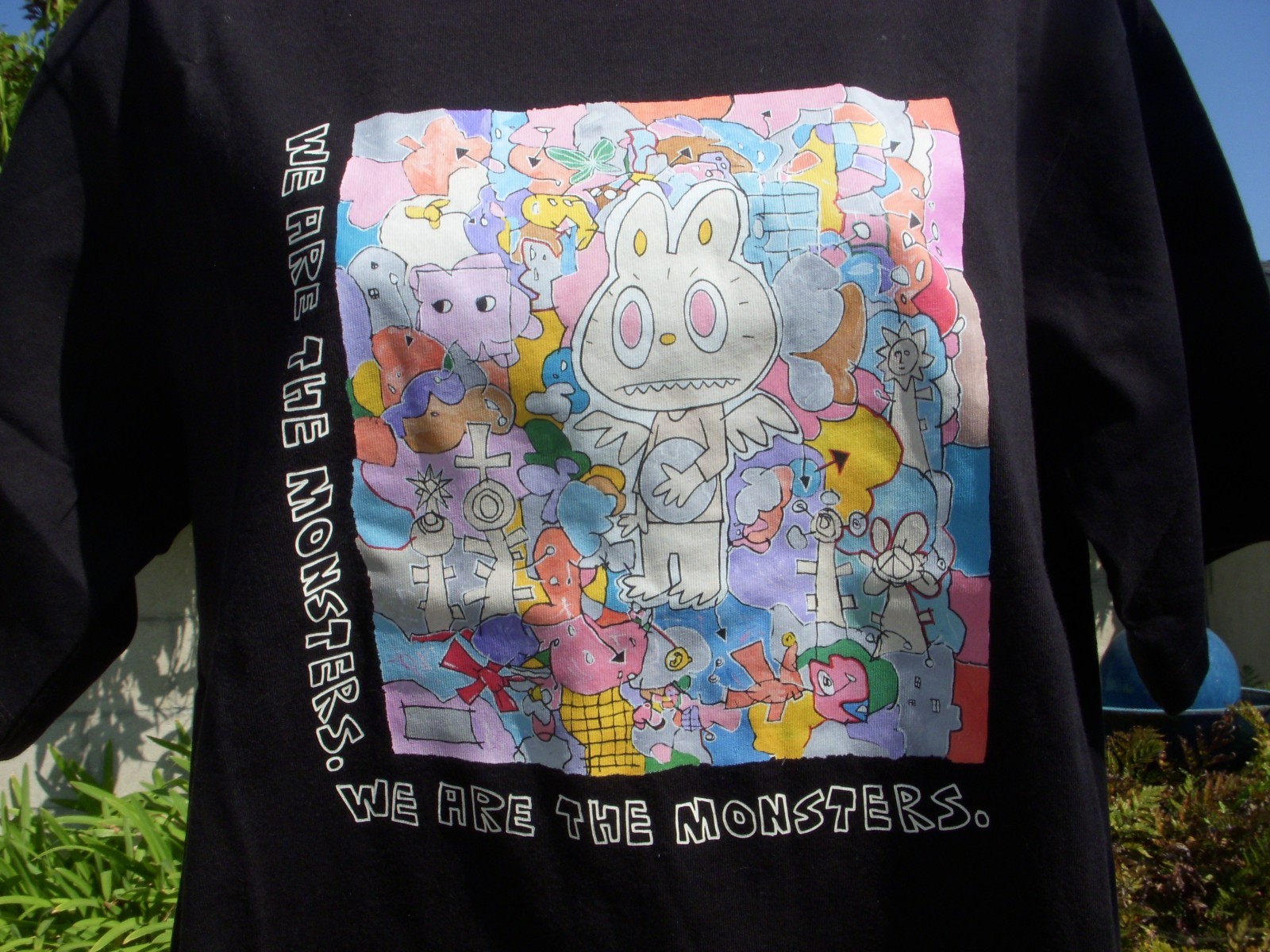 Uniqlo x POP MART UT Graphic T-Shirt THE MONSTERS LABUBU, Wmn Sz L