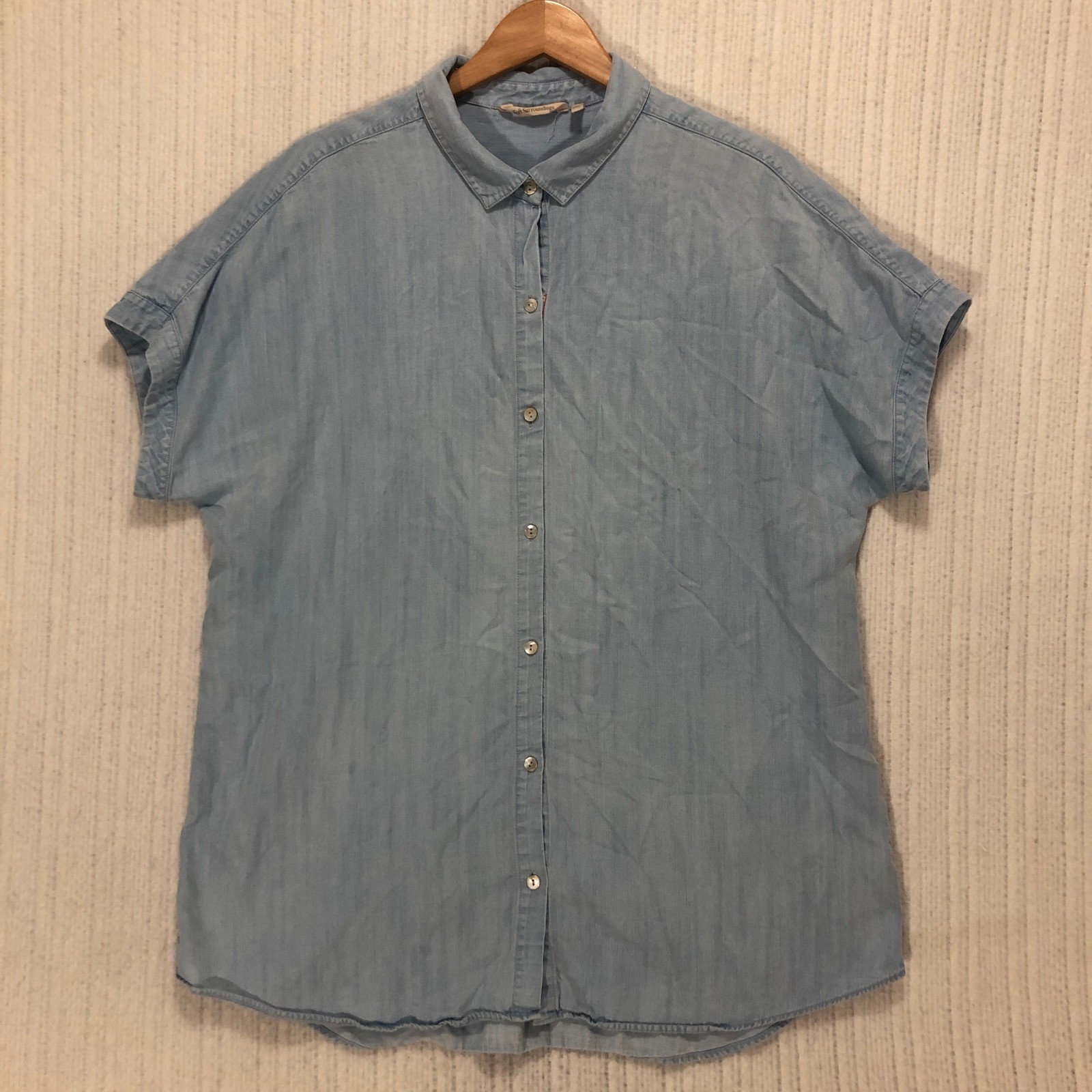 Soft Surroundings Light Wash Tencel Lyocell Short Sleeve Button Down Shirt L