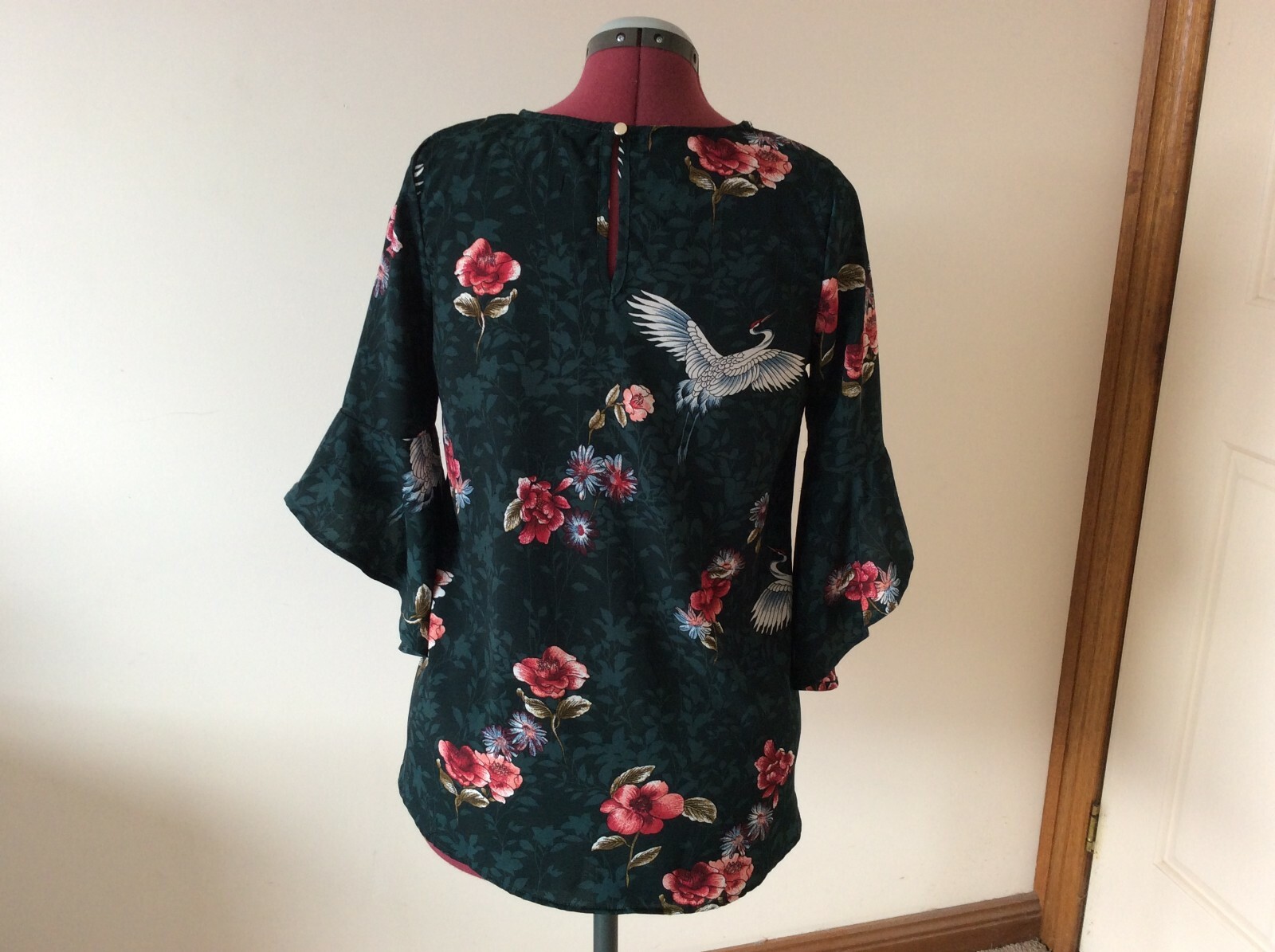 CAROLINE MORGAN FRILL SLEEVE FLORAL BLOUSE TOP SIZE 10