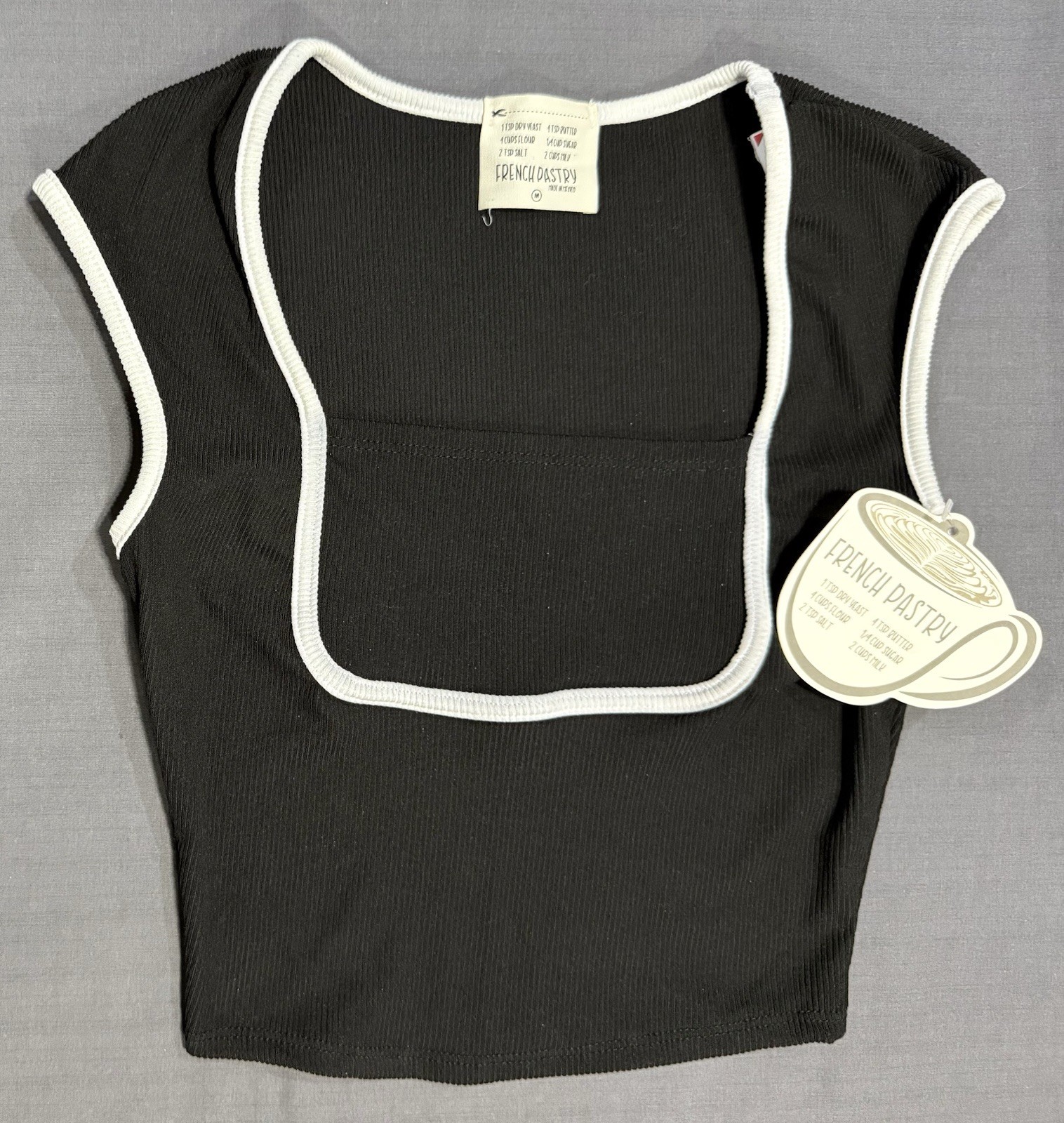 New French Pastry Top Black size M NWT