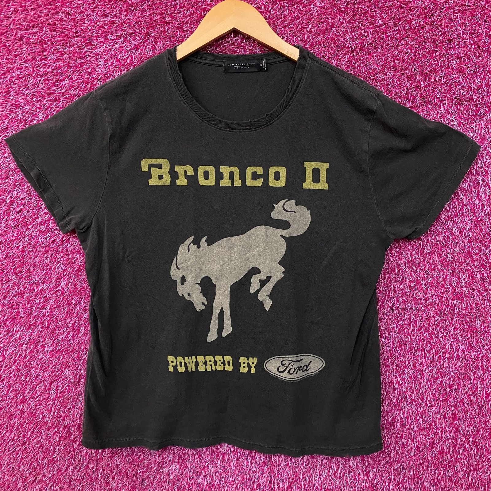 Junk Food Clothing Women’s Bronco 2 Born Wild Graphic T-Shirt Medium