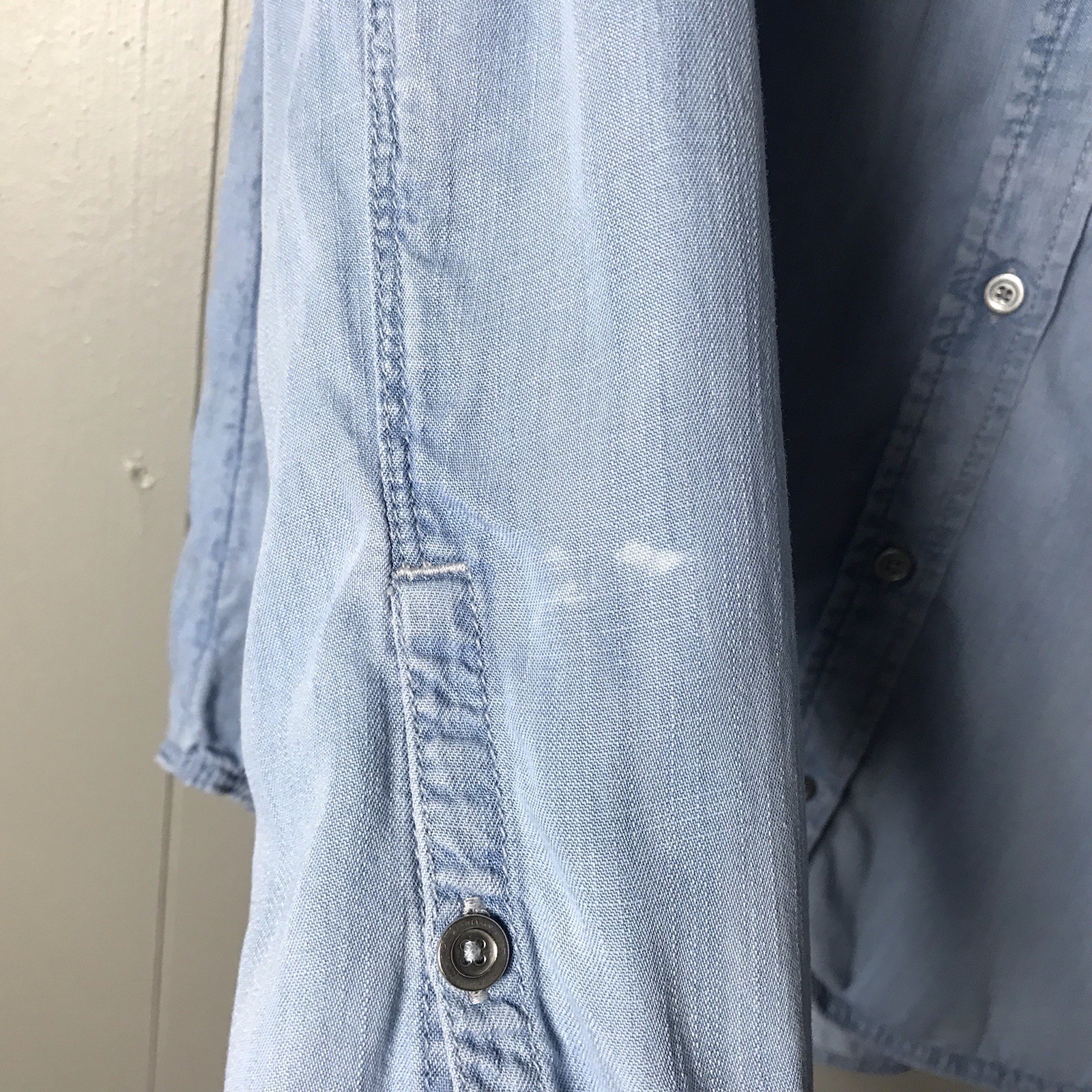 VINTAGE BANANA REPUBLIC CHAMBRAY BUTTON DOWN SHIRT 100% LYOCELL WOMENS SIZE XL