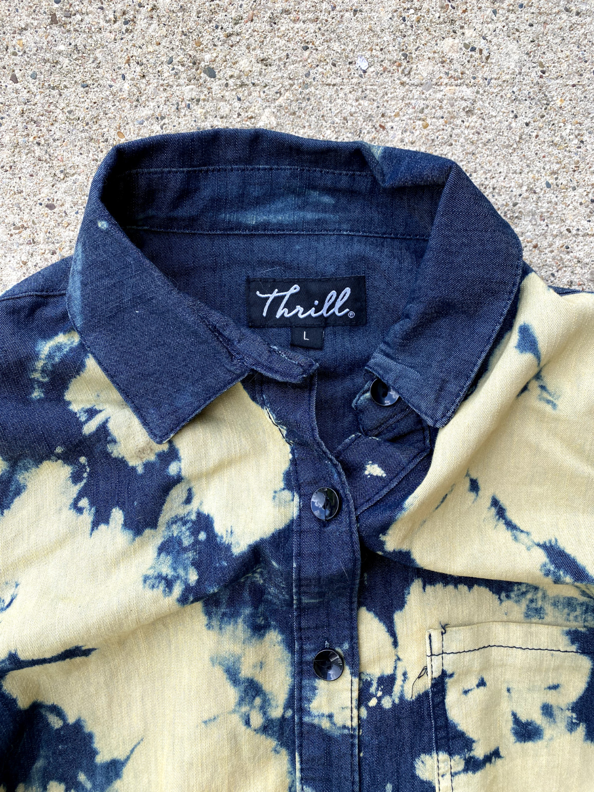 Thrill Jeans Women’s Size Large Novelty Wash Shirt Top Destroyed Grunge Punk