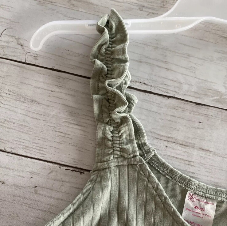 No Boundaries Juniors Rib Button Front Tank Top Shirt XS (1) Light Green NWT
