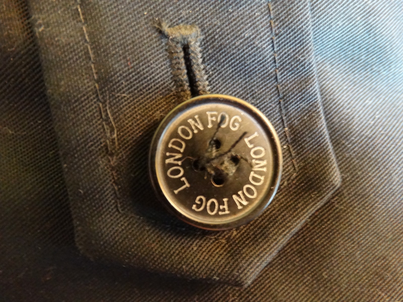 London Fog M Reg Black Trench Coat Water Resistant