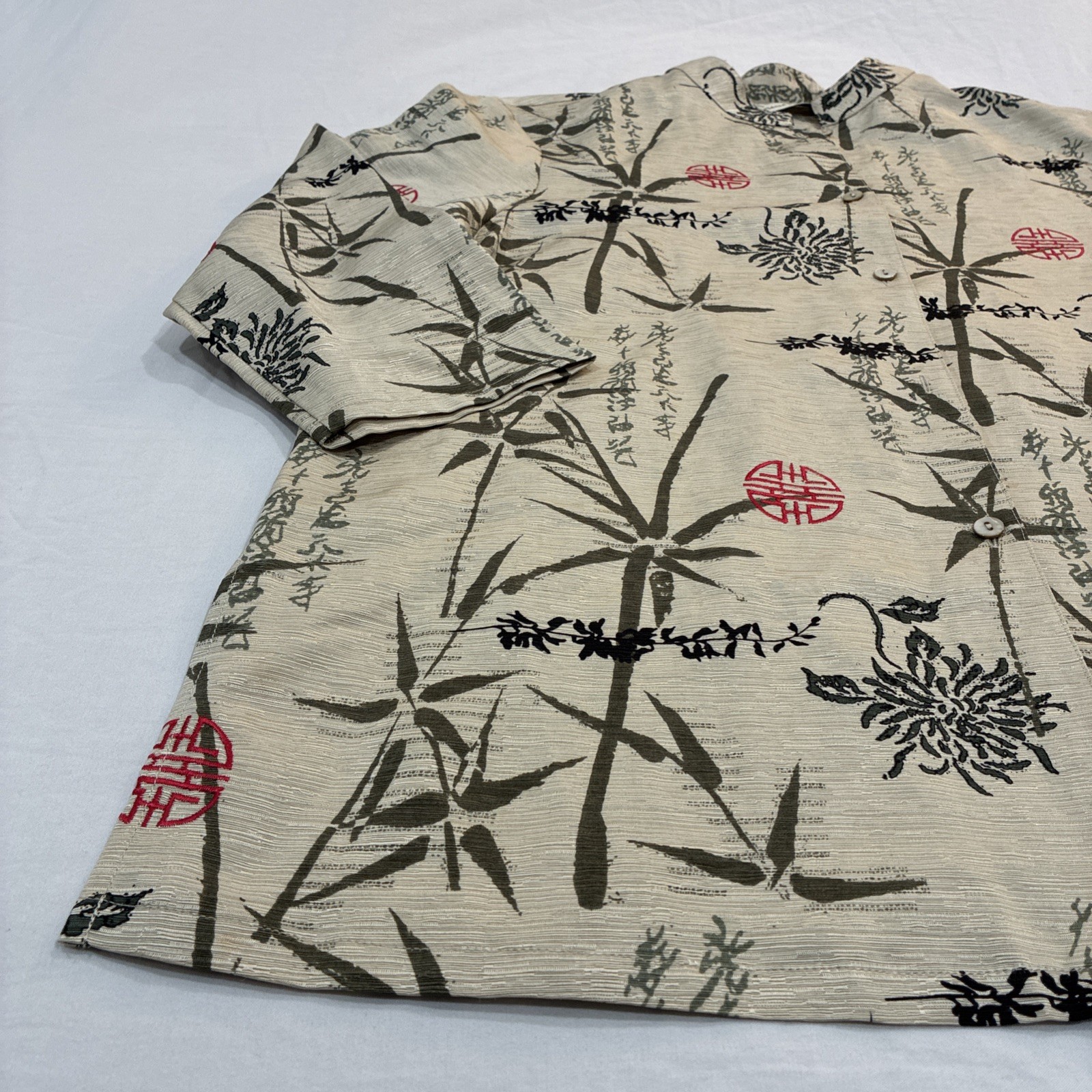 FRENCH LAUNDRY Size Medium Silk Blend Beige Green Red Blouse Shirt Tunic Top