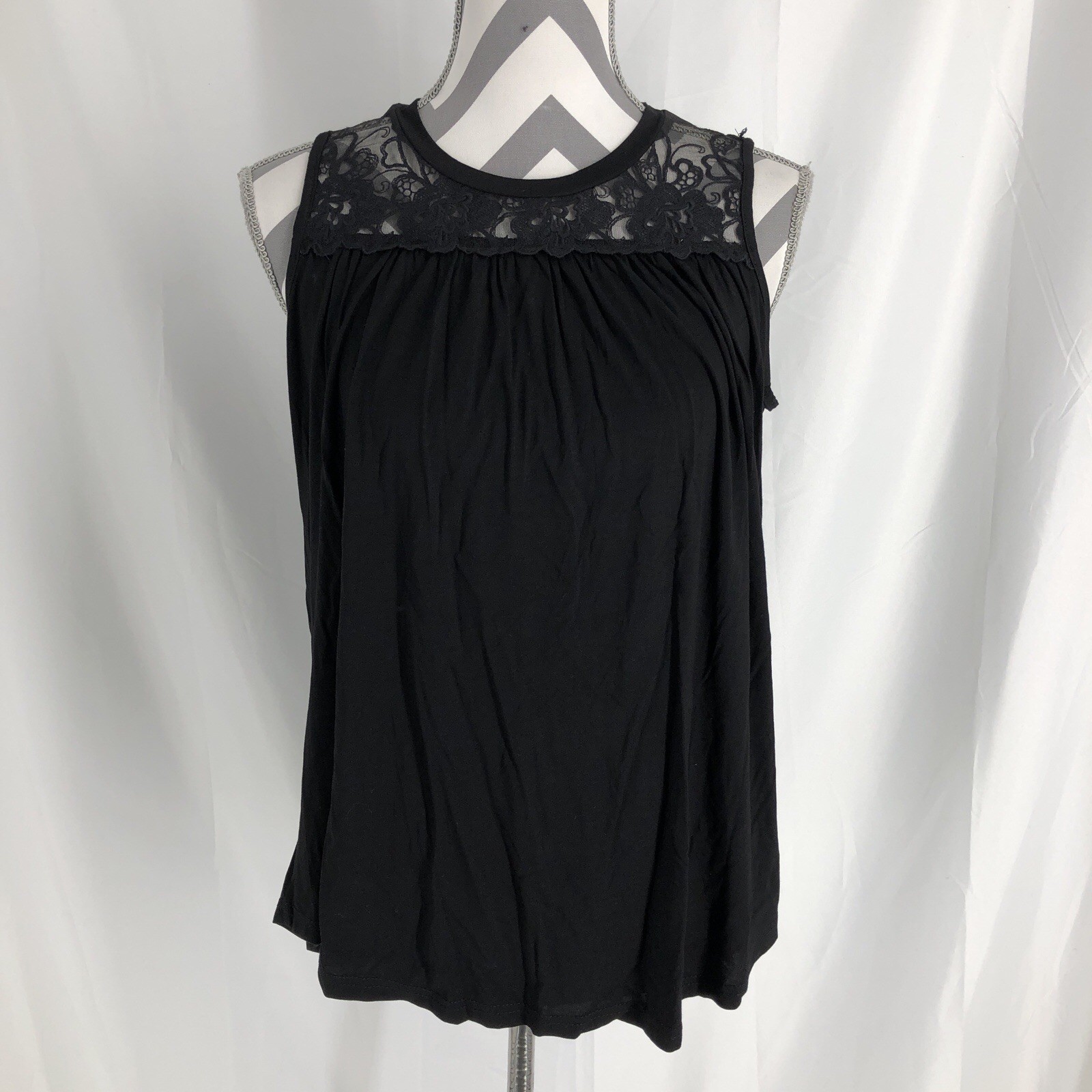 Miss Sparkling Black Lace Yoke Tank Small