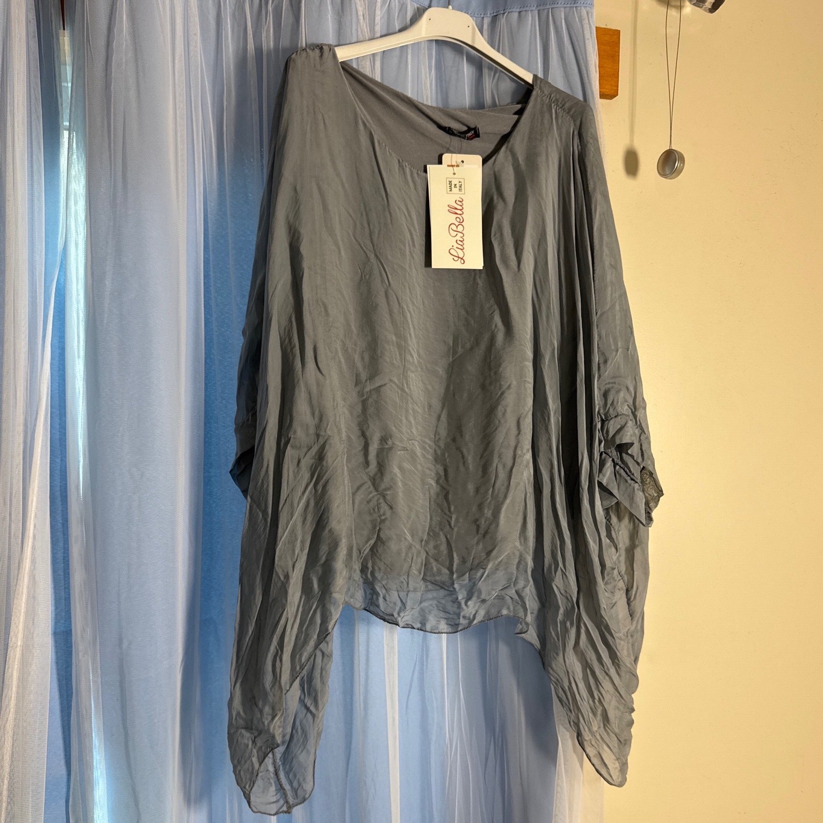 Lia Bella Poncho Top Womens OS Gray NWT Silk Blend Made in Italy Oversized Tunic