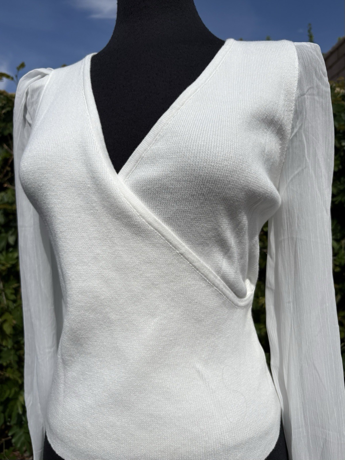 French Connection M Mozart Faux Wrap Sheer Puff Sleev. White V Neck Sweater -NWT