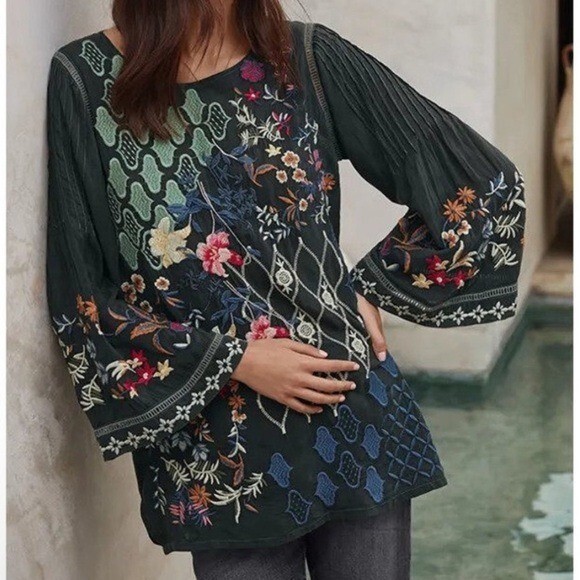 JOHNNY WAS Esmerelda Embroidered Floral Tunic Size Medium