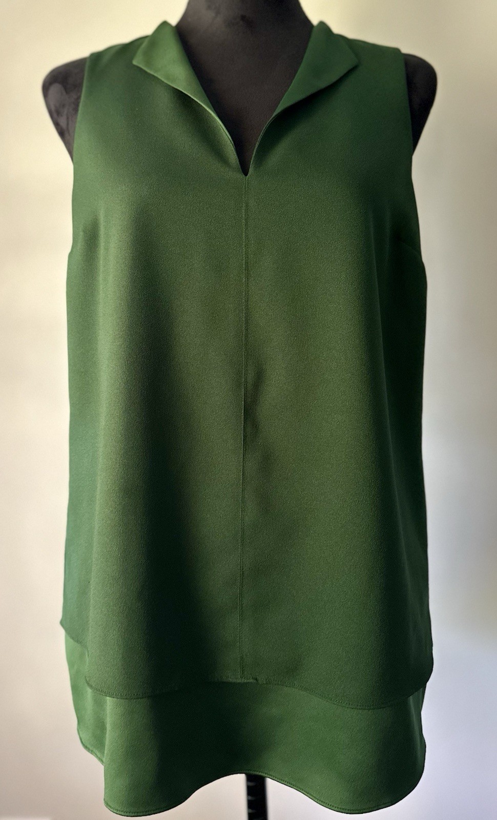 MICHAEL KORS Emerald Green V-Neck Sleeveless Layered Shift Blouse Sz M/L