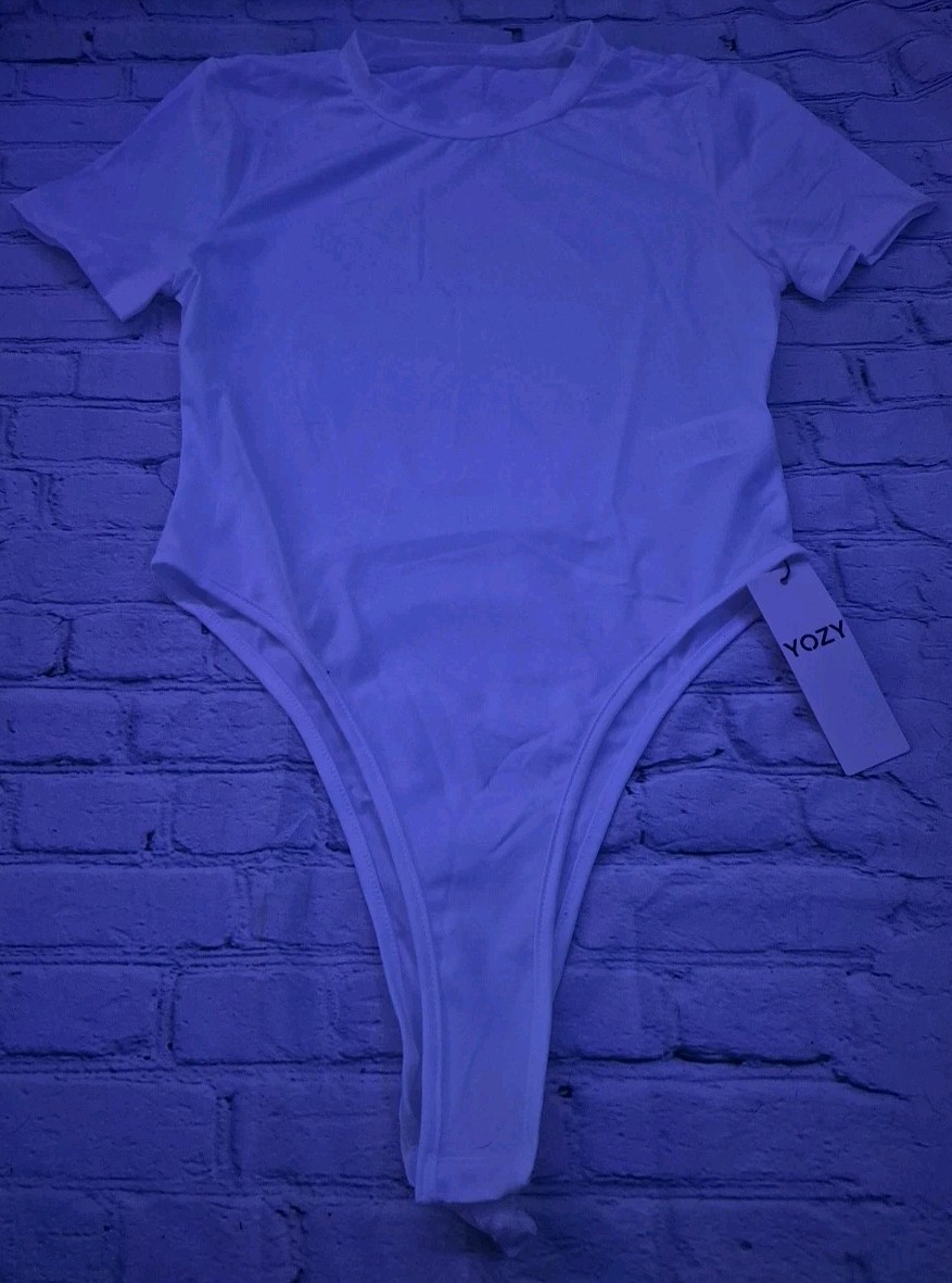 Yozy White Scoop Neck Short Sleeve Bodysuit