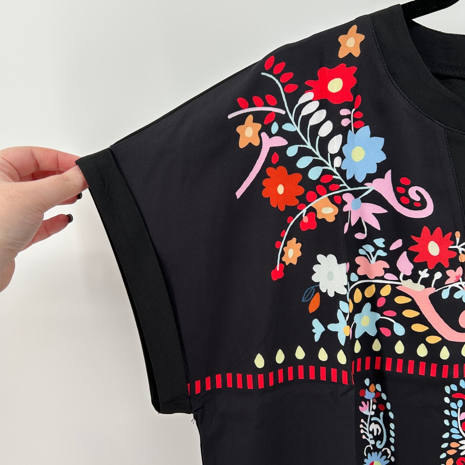 Black Floral Folk Short Sleeve Lightweight Blouse Top L Boho Peasant Festival