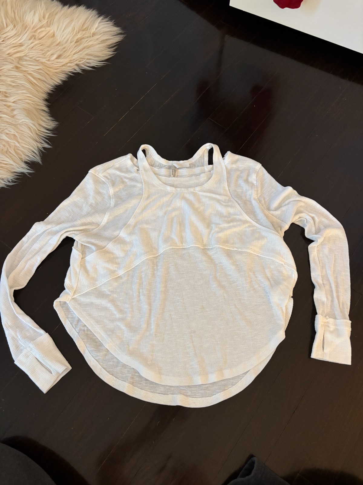 Free People white active/lounge loose layer top with thumbholes size small