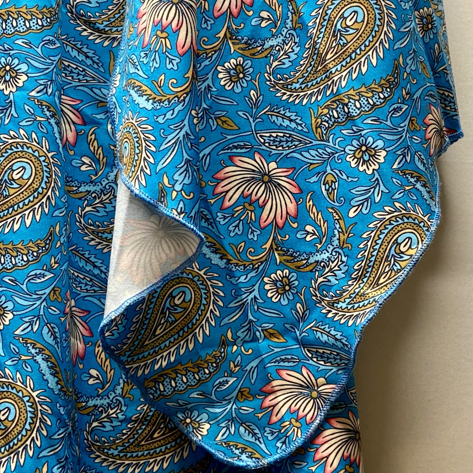 Women’s Kimono Top Blue Paisley Open Front Bohemian Western Small Duster NWT