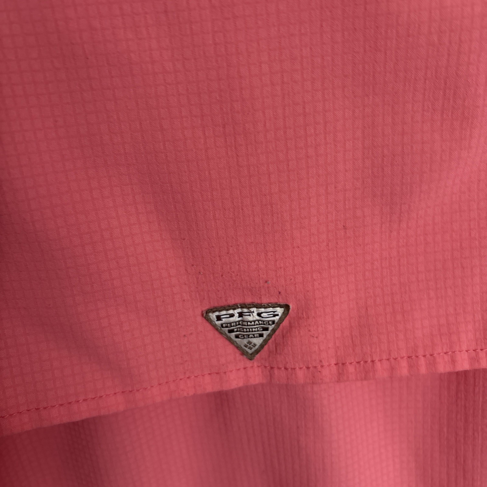 Columbia Woman’s Coral Poly Snap Up Fishing Shirt Blouse Size S
