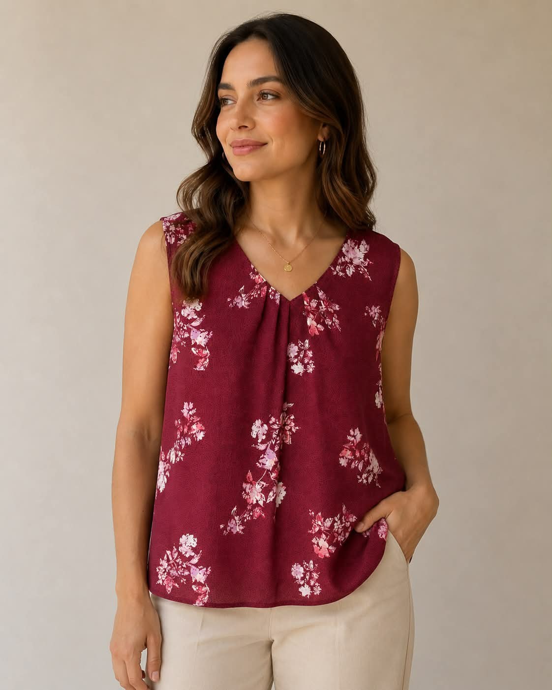 Croft & Barrow Sleeveless V-neck Fushia Floral Print Blouse. Size XL.