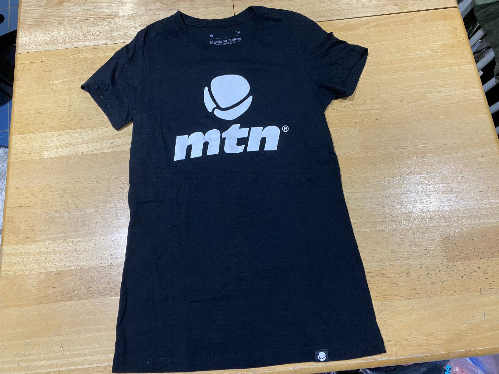 Montana Colors MTN Logo Graphics Black T-Shirt – Women’s Jrs Sz M
