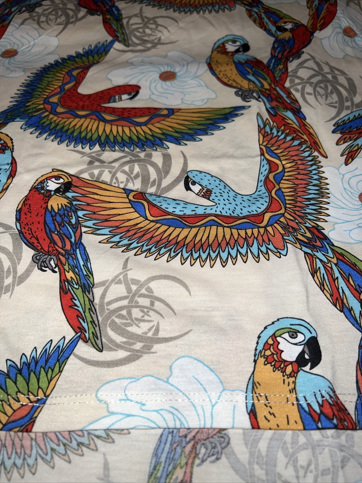 NEW Lularoe Classic T Shirt Top Tan Parrot Floral Tropic 🦜 3XL 26/28 24/26 3X