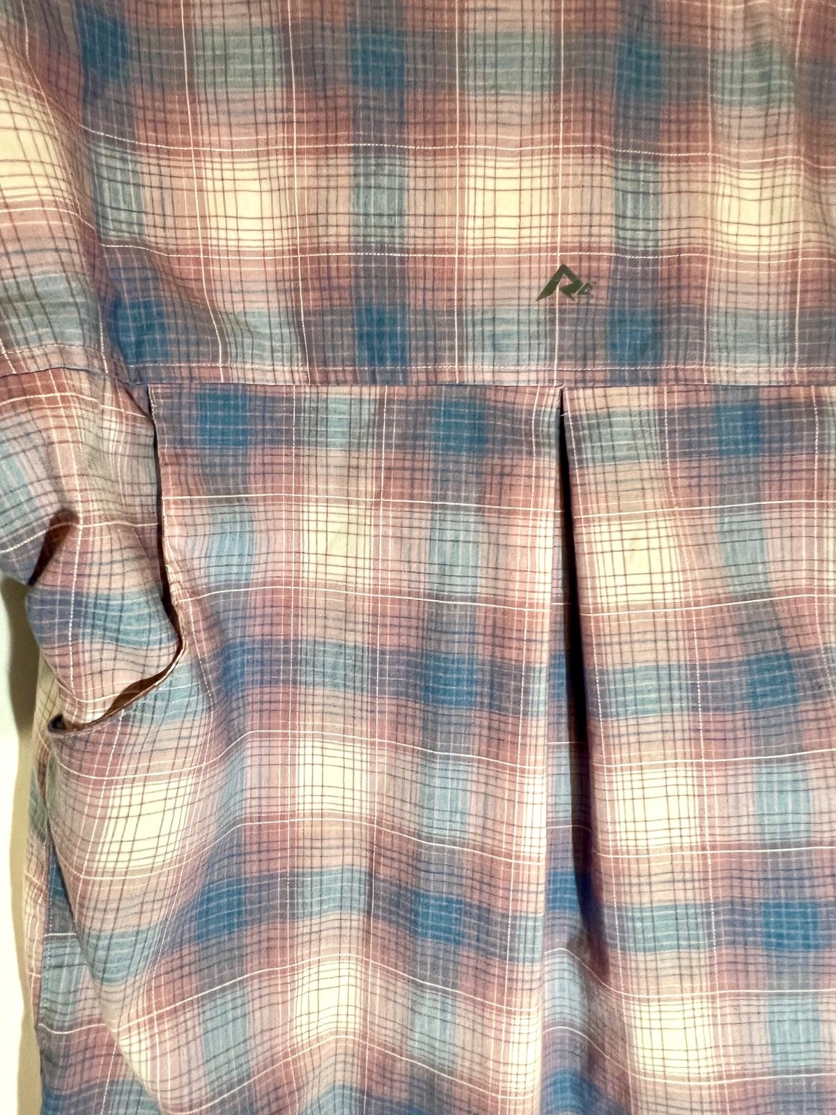Ridgecut Toughwear Women’s Pink Blue Plaid Button Down Blouse Size S