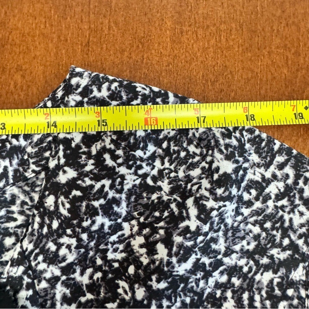 Ann Taylor Loft Black & White Patterned Blouse With Asymmetrical Bow Detail XL