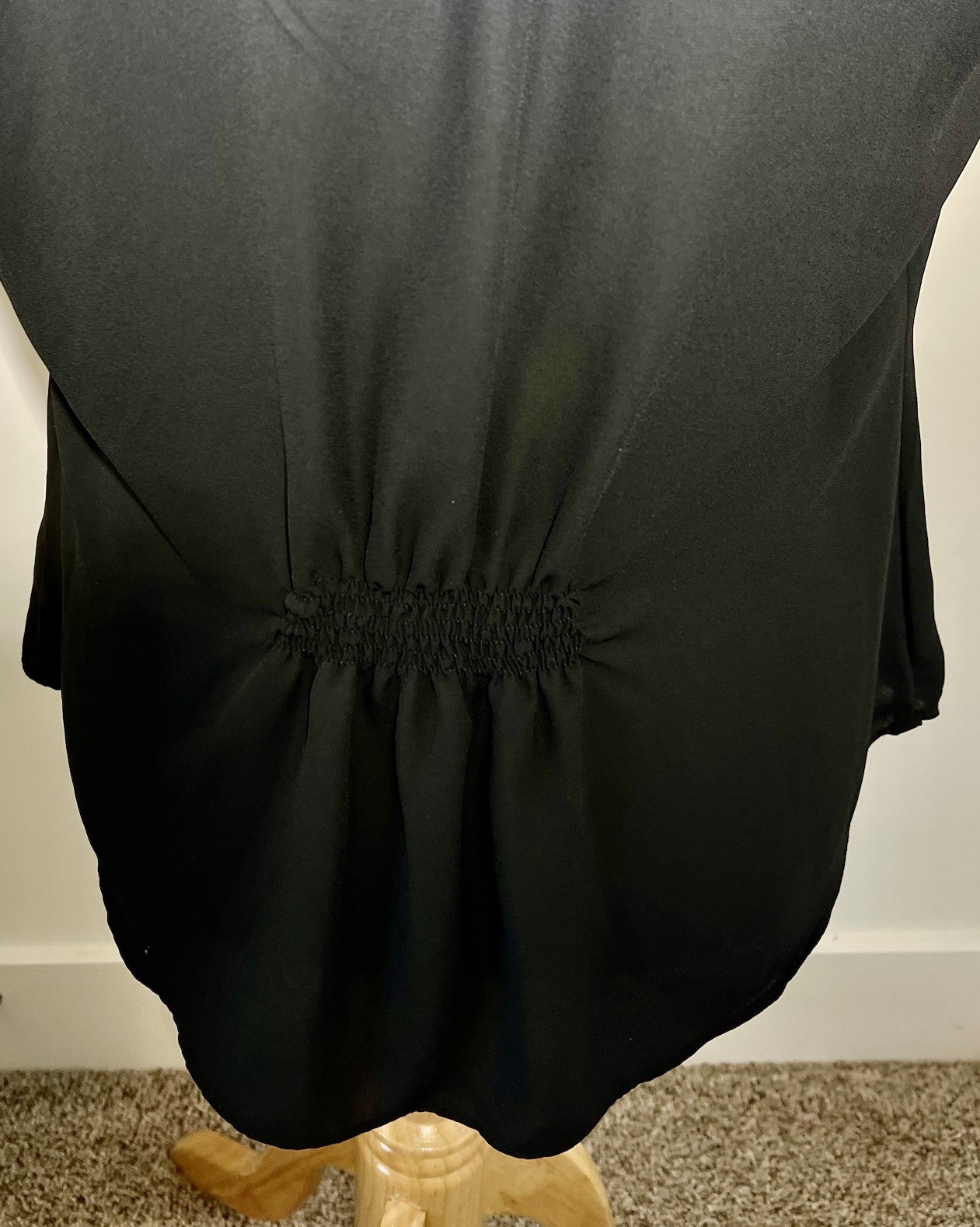 Covington Size L Womens Black Career Ruffle Sleeveless Pullover Blouse