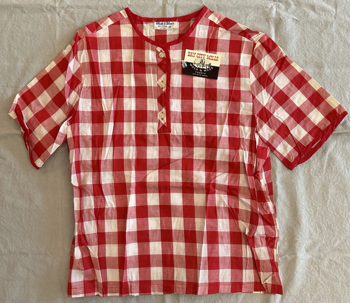 Vintage 50s Bay City Mills Red Gingham Cotton Blouse Sz 38 NOS Wash ’N Wear USA