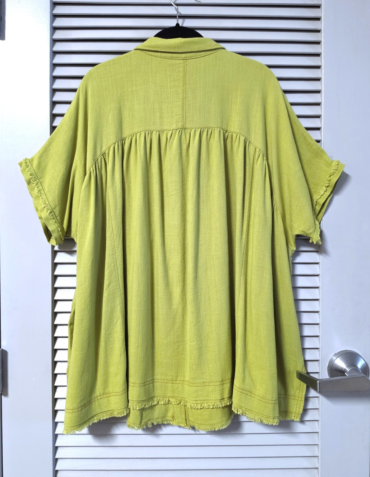olive green bat wing fringe button down shirt pleat top XL