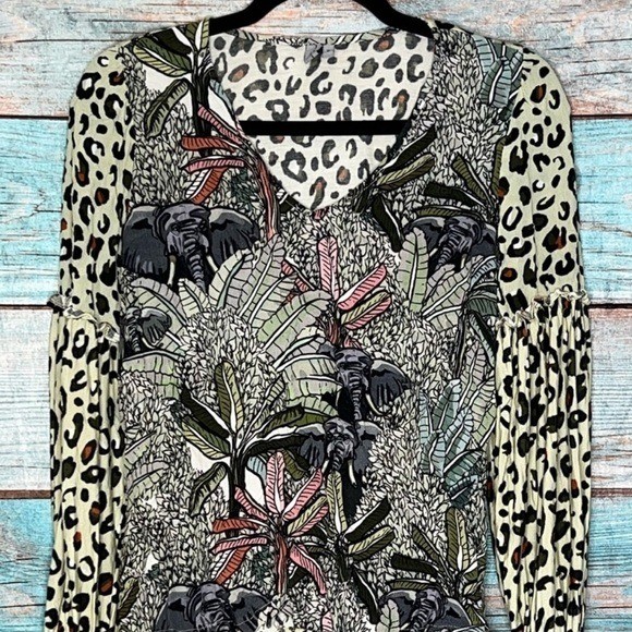 Anthro Blnk London Sibley Black Multi Top S Animal Print Boho Chic Novelty Artsy