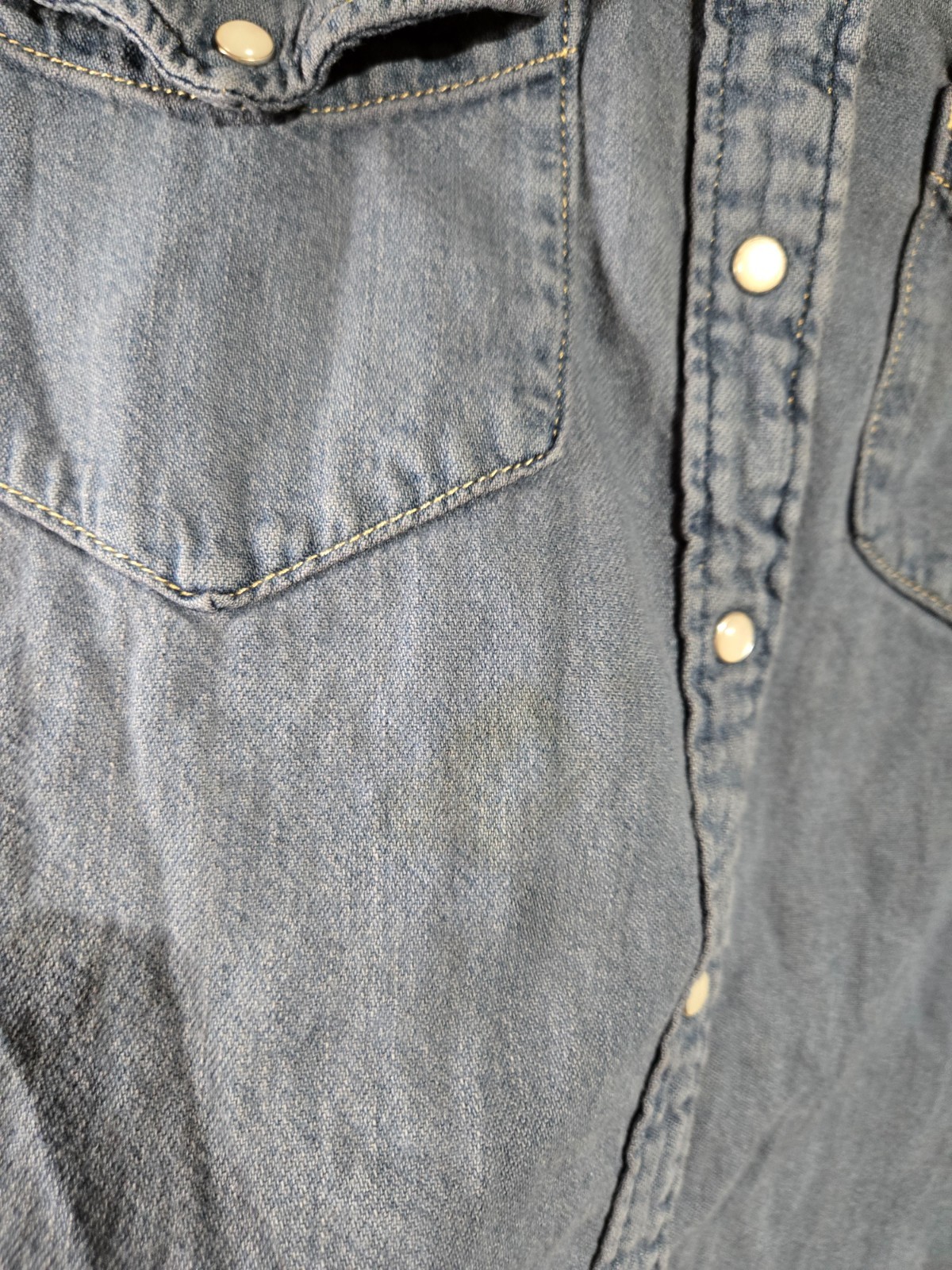 Levis Denim Pearl Snap Shirt Womens Size Small Country Western Cowgirl Design