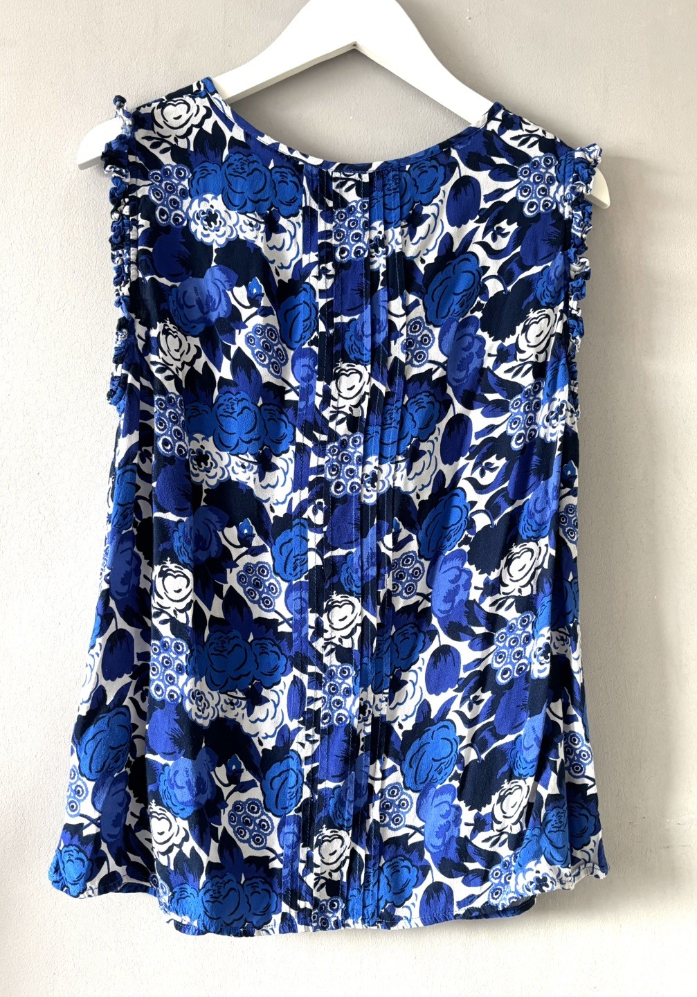 Boden floral vest top size UK 10 Blue sleeveless 100% Viscose Summer