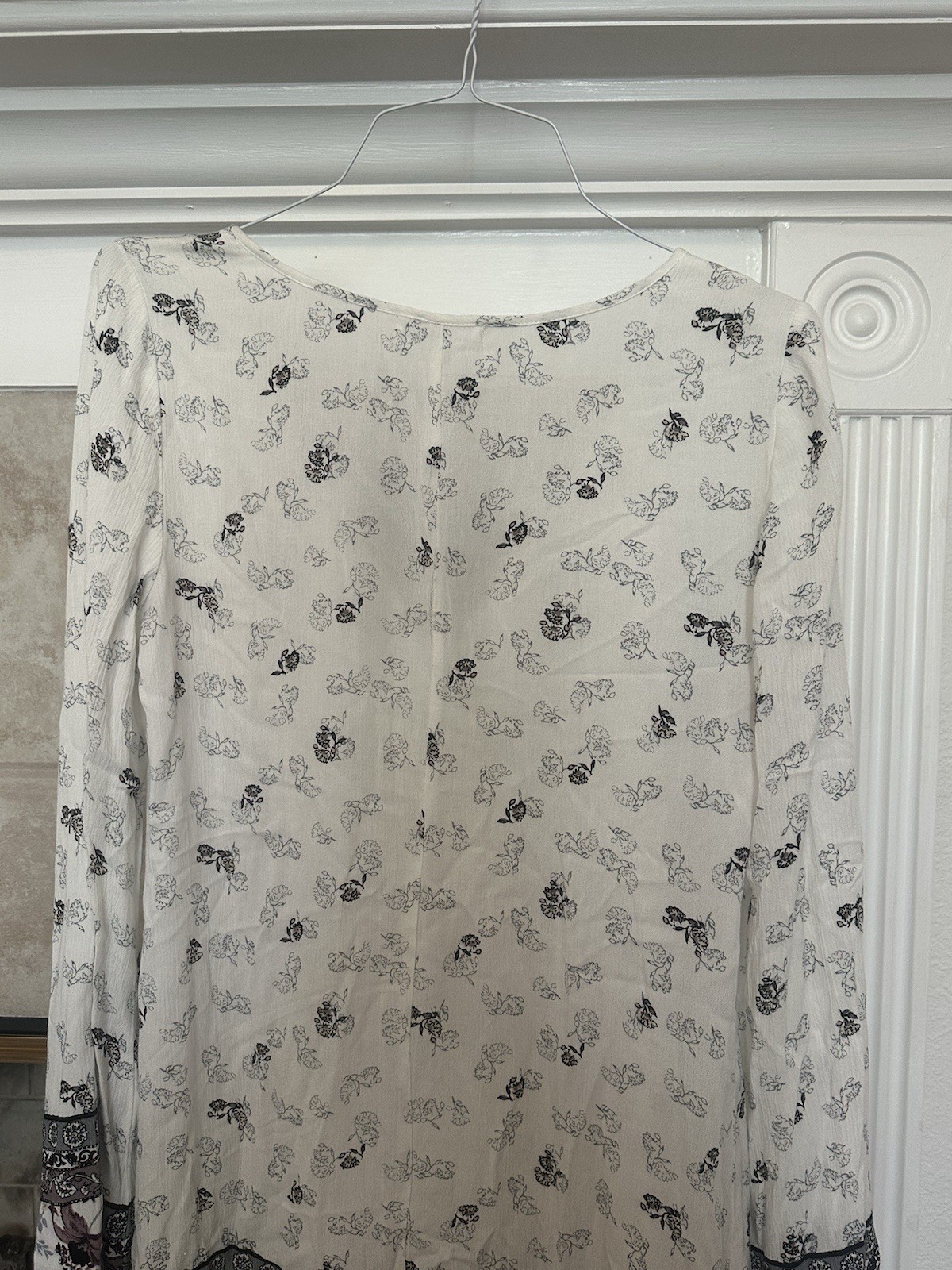 Socialite Tunic Semi Sheer Top Dress Flowing Neck Ties V-Neck Bell Sleeves NEW