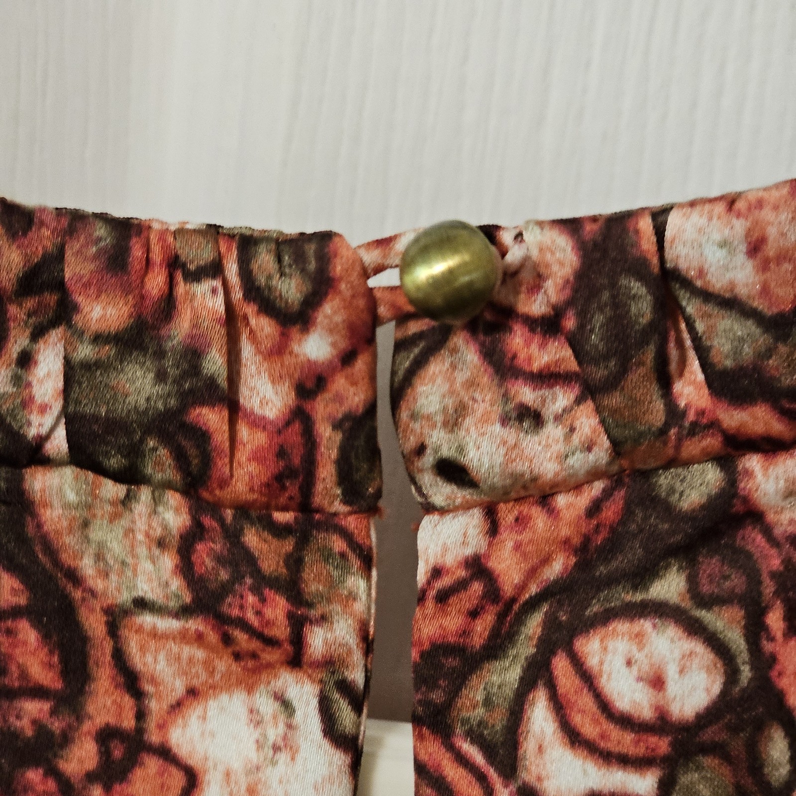 Anne Klein L Top Abstract Prints Back Keyhole Blouse Sleeveless Old Money