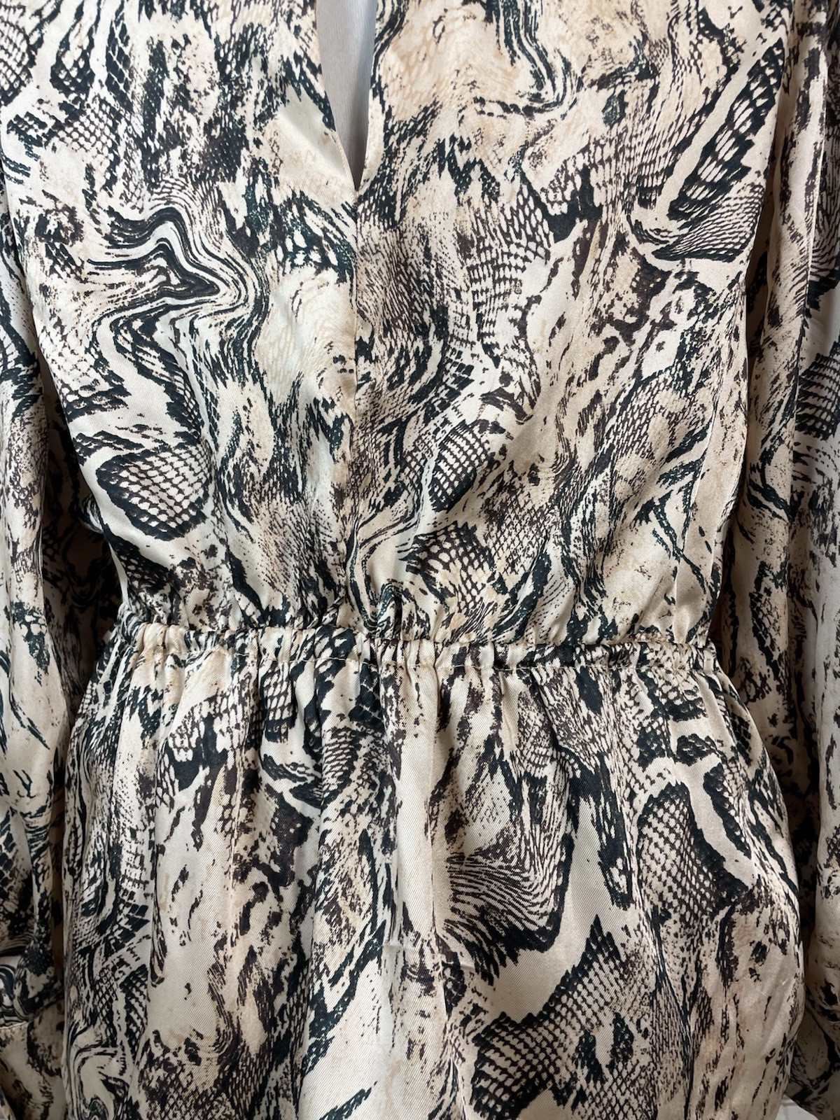 Shiny Snakeskin Print Satin Secretary Blouse Sz 18 44” Bust Sissy Mistress TV CD