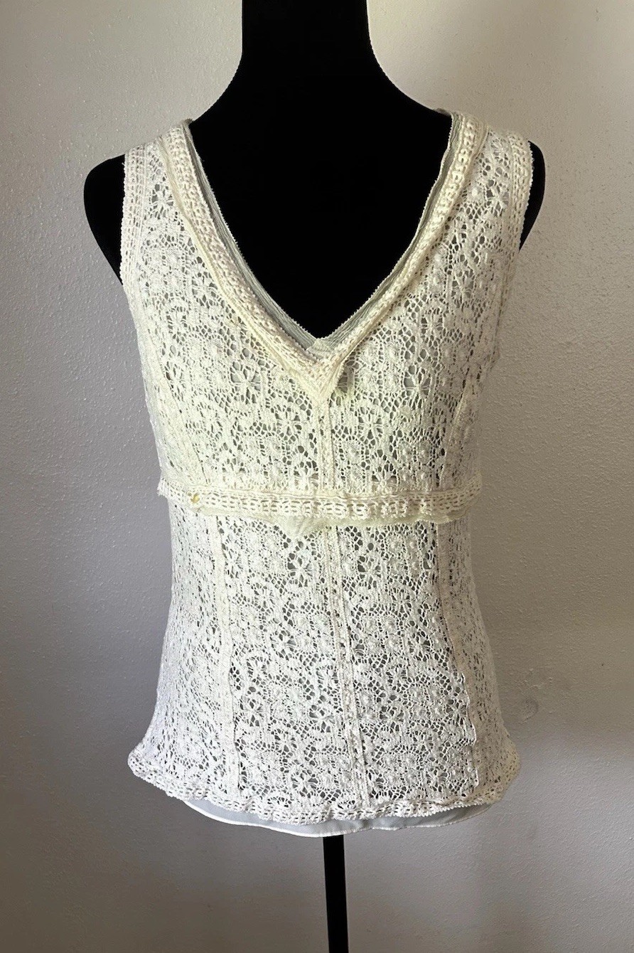 Ann Taylor Ivory Lace Top Sleeveless Empires Waist Silk Ribbon Accent Size 10