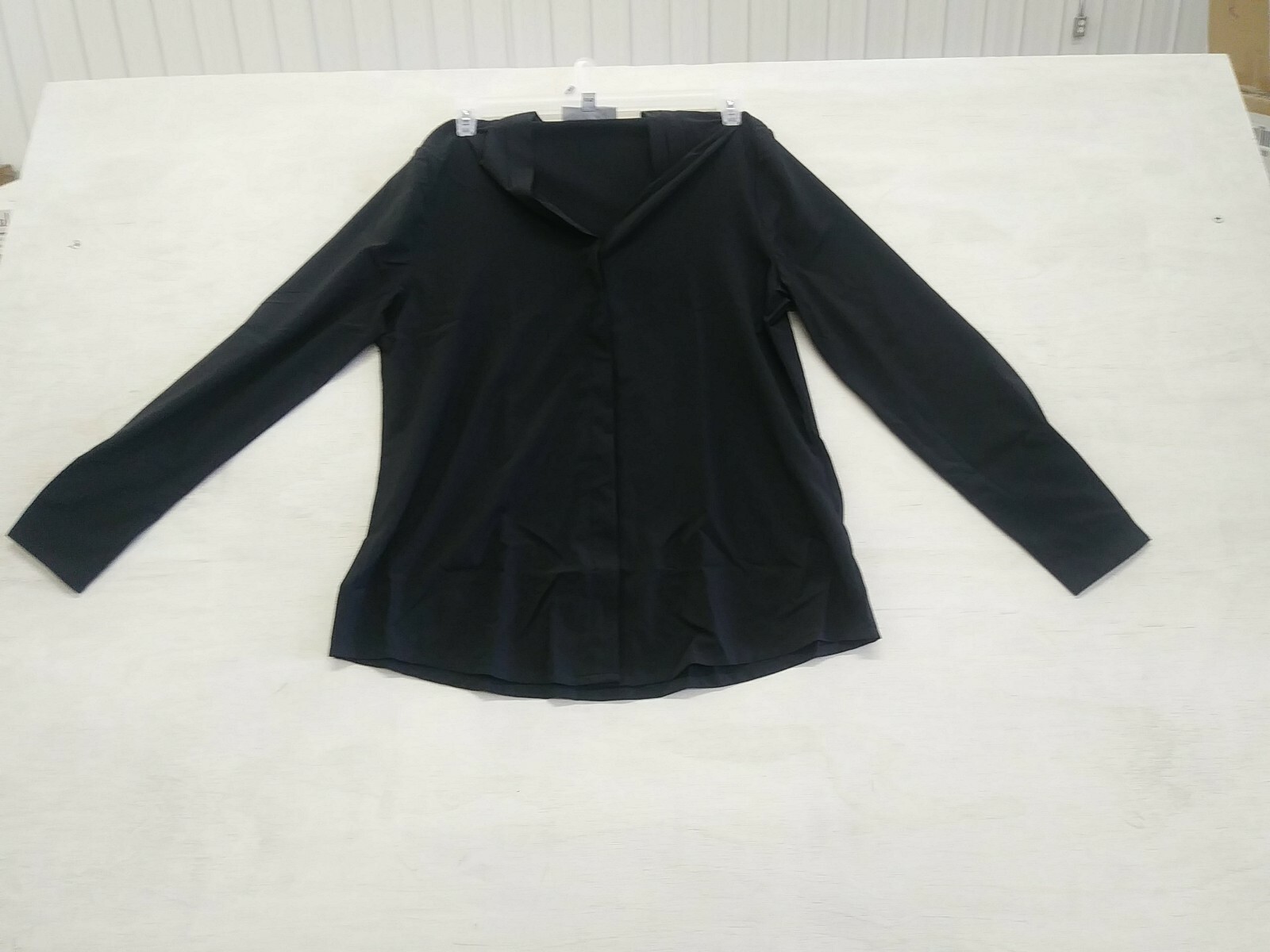 Edwards #5274 Woman’s Medium Black Long Sleeved Button Up Shirt