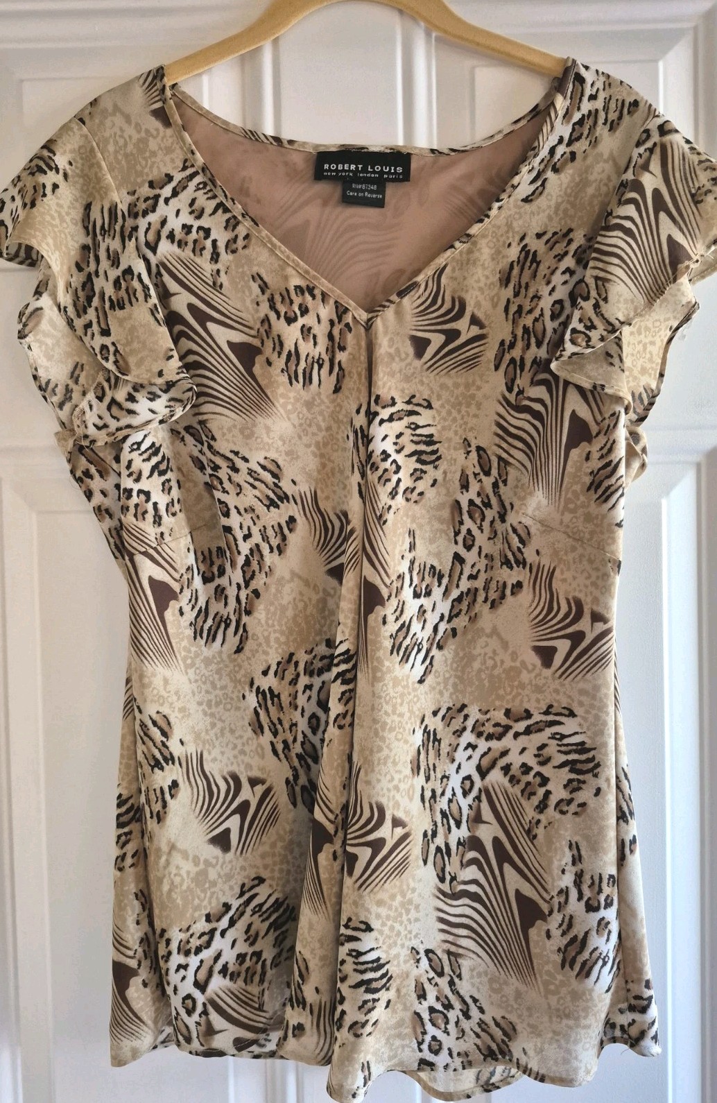 ROBERT LOUIS Blouse – L – V-Neck, Tiered Flutter Cap Sleeves, Lined