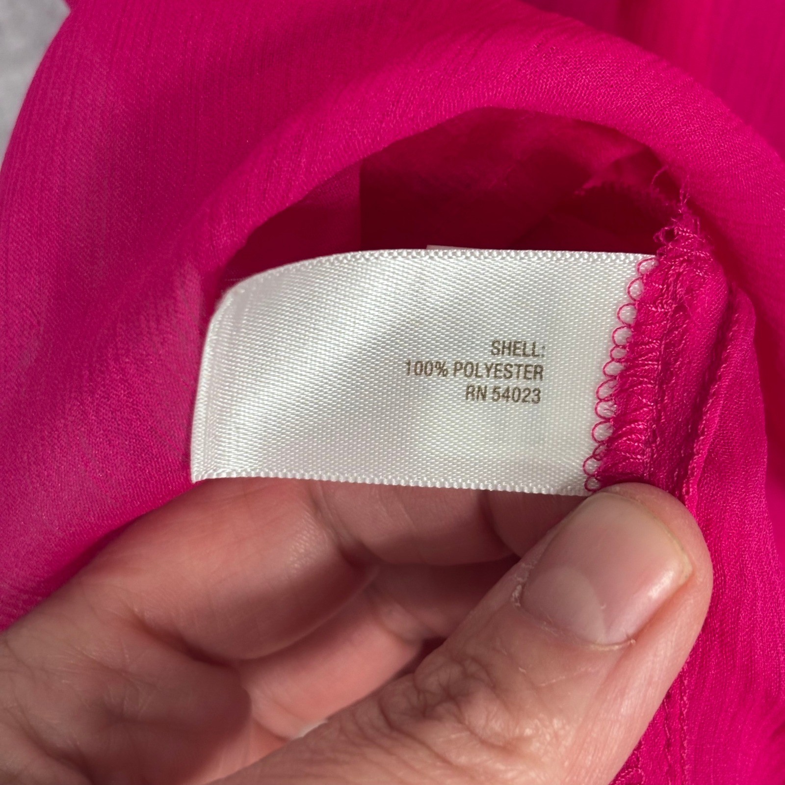 Old Navy Sheer Tie Neck Blouse Small Pink Chiffon Pleated Tank Top Feminine