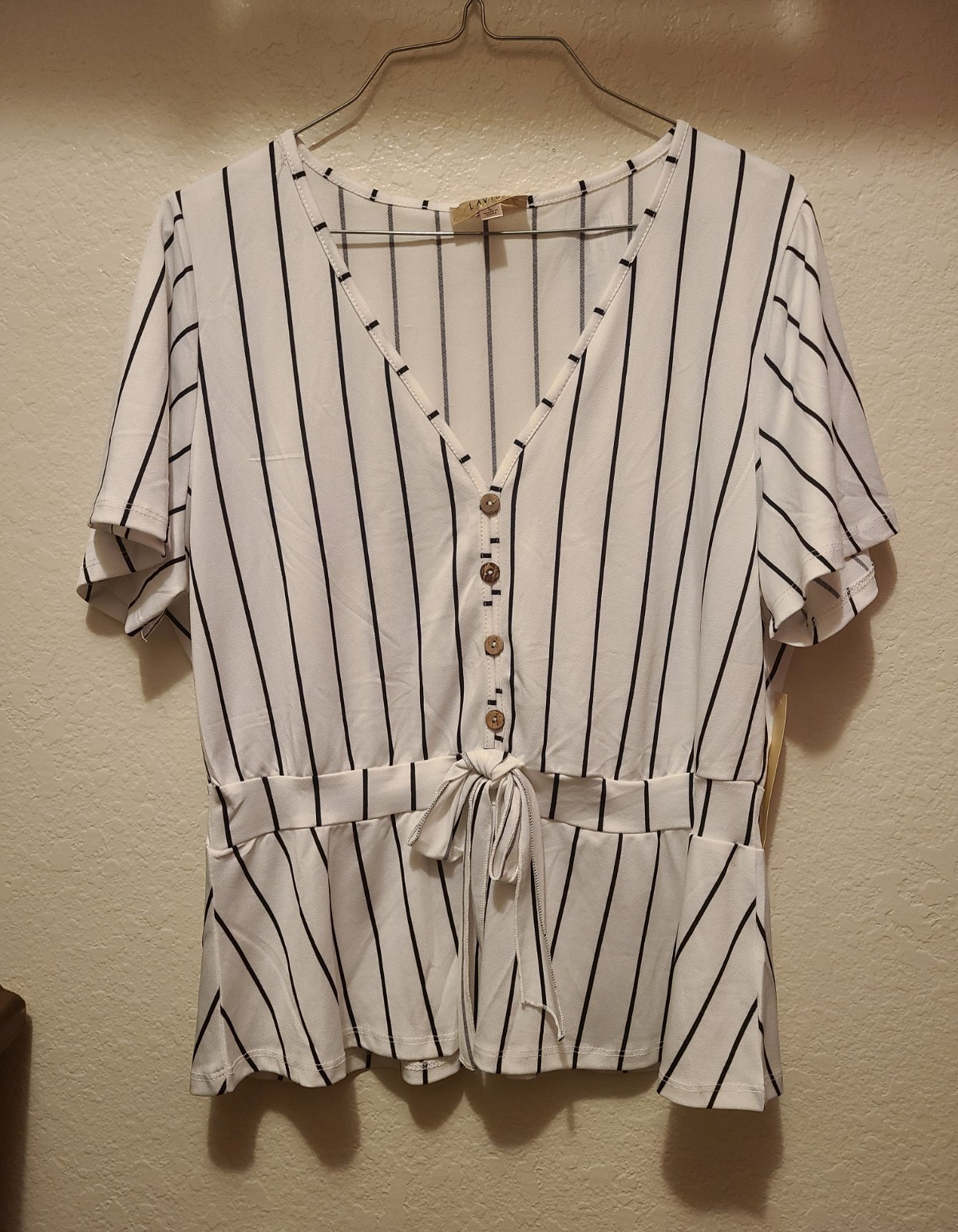 Lavish Women’s White/Black Striped V-Neck, Tie Waist Blouse Top, Size L