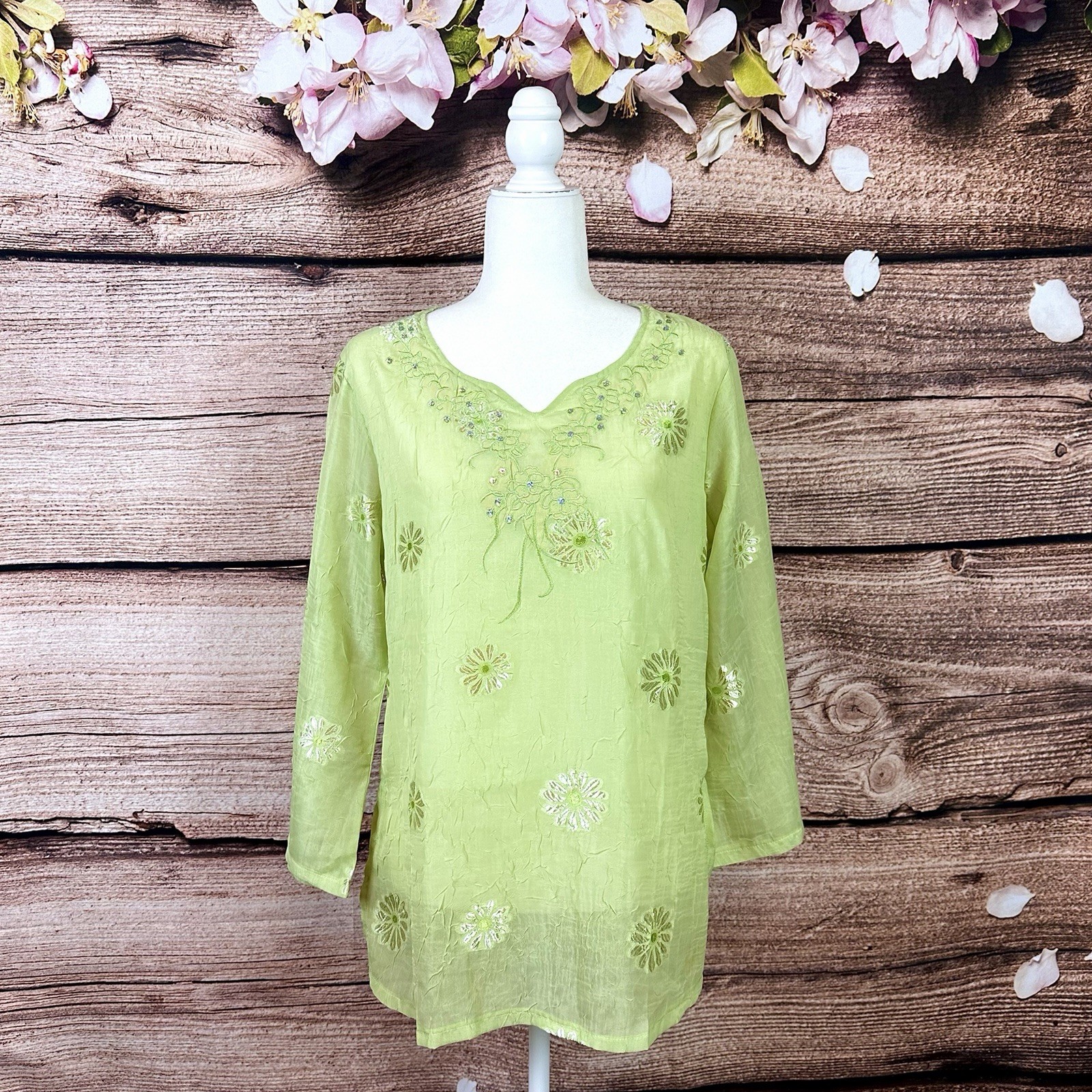 NWT Langa Women’s Cotton Green Floral Embroidered Flared Tunic Blouse
