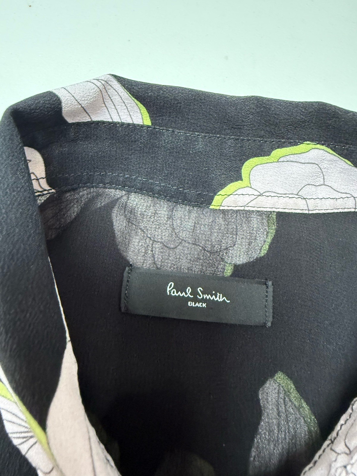 Paul Smith Silk Shirt Blouse Womens 38 Medium Black Floral Flower Button Up