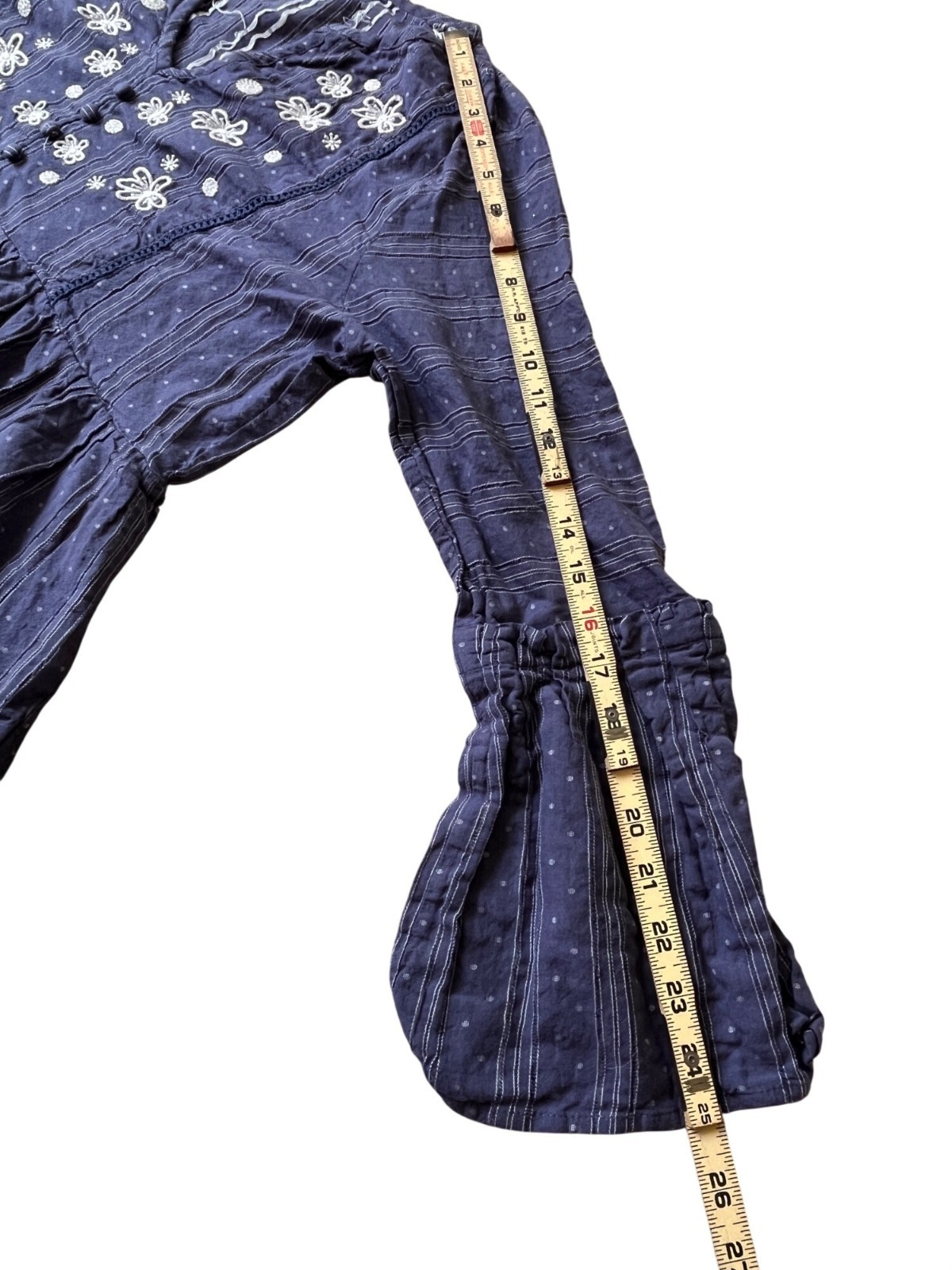 RD Koko Boho-Chic Tunic Top Womens XL Blue Bell Sleeve Embroidered Artsy Peasant